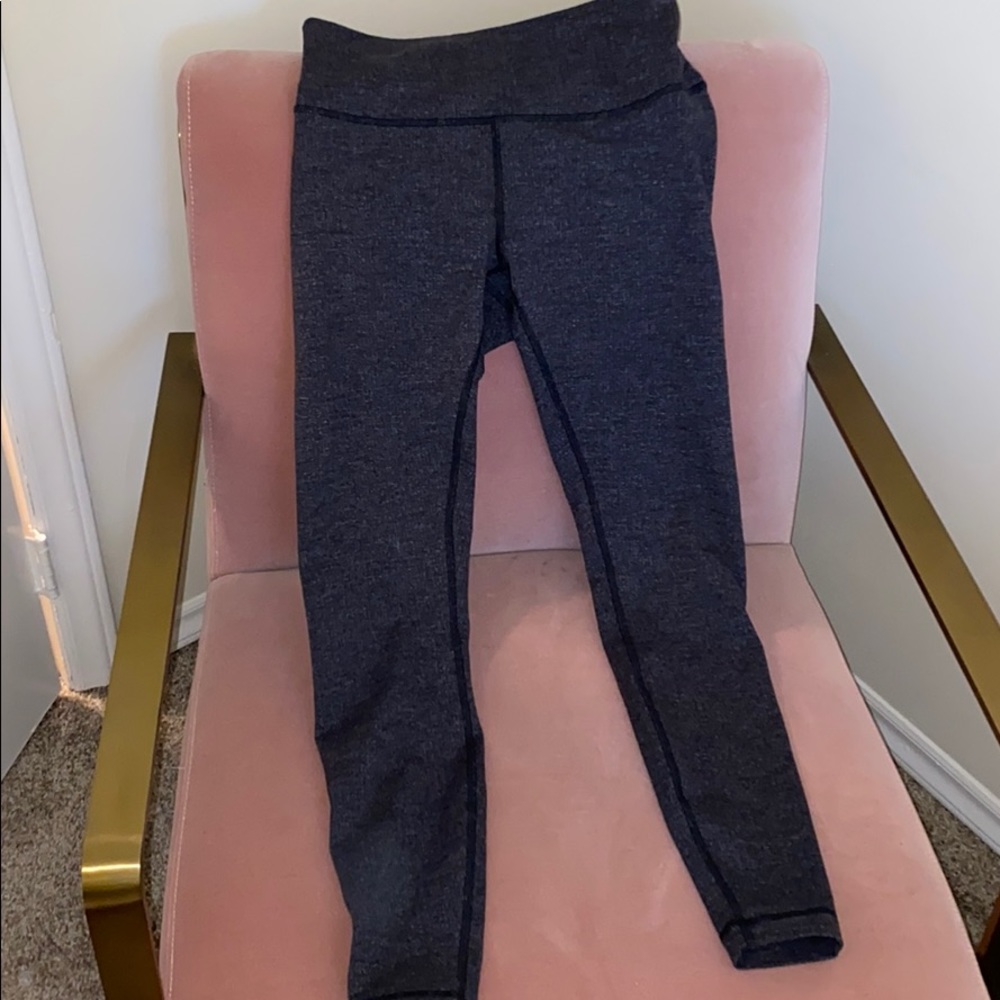 Lululemon Leggings - size 4